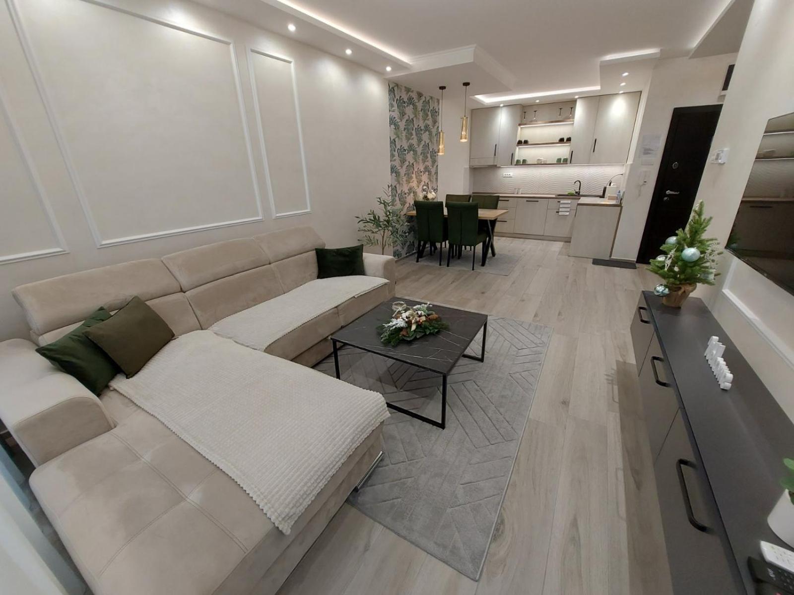 Apartamento Kat Apartman Subotica Exterior foto