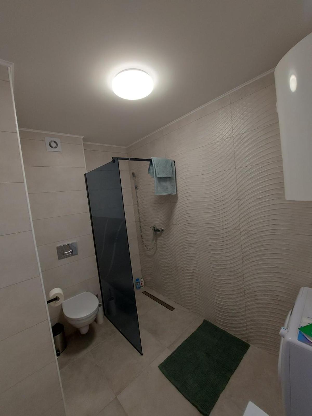Apartamento Kat Apartman Subotica Exterior foto